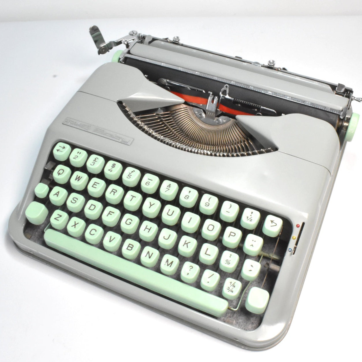 Hermes Baby Typewriter | Restored Typewriter | New Ribbon 