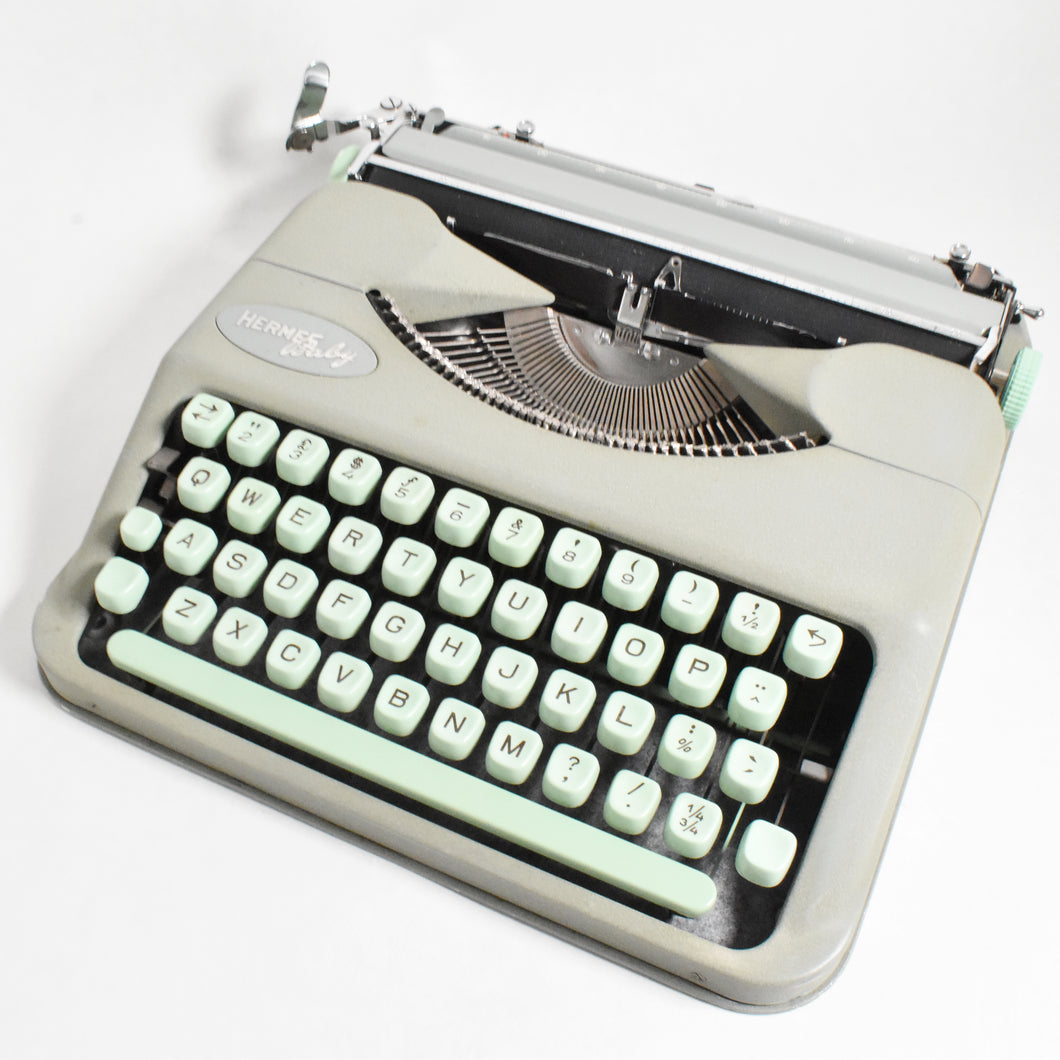 1958 Mint Hermes Baby Typewriter - English QWERTY