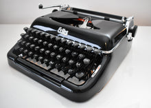 Load image into Gallery viewer, Mint Condition 1954 German Erika 10 Glossy Typewriter
