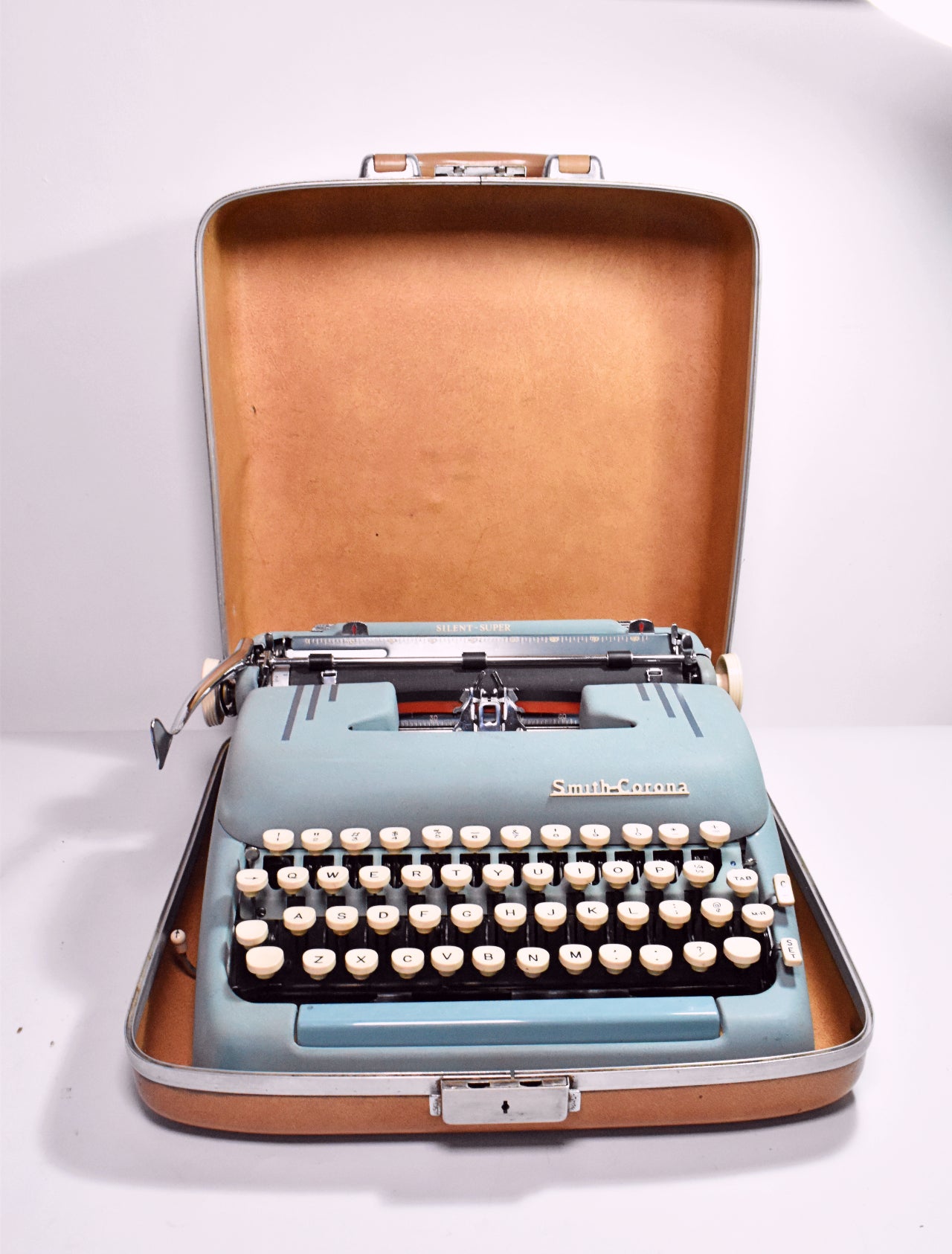 Smith Corona Silent selling Super Typewriter