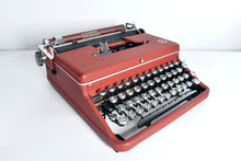 Load image into Gallery viewer, Stunning* 1950 Torpedo 18a - Ruby Red
